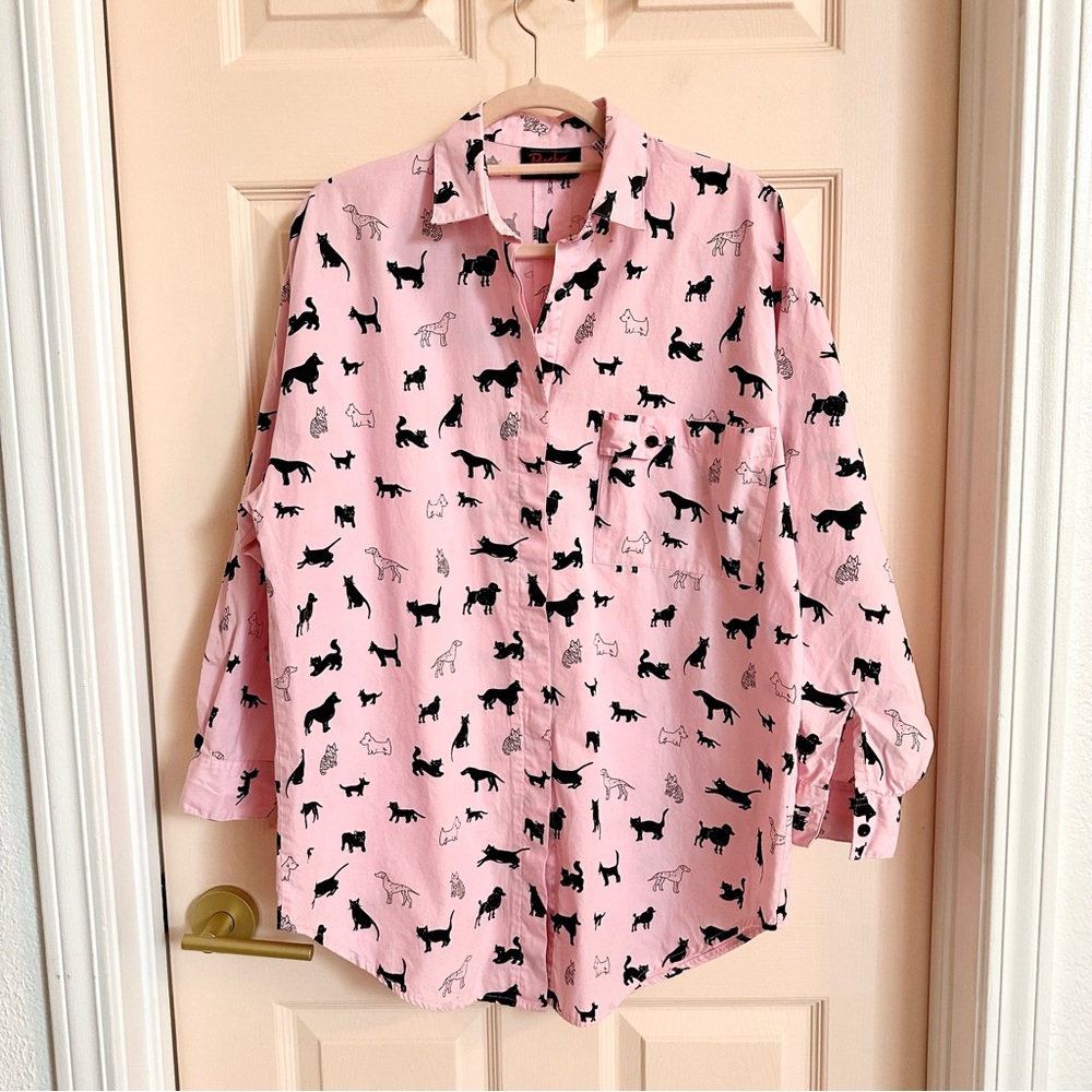 Pink dog and cat print pasta button up
